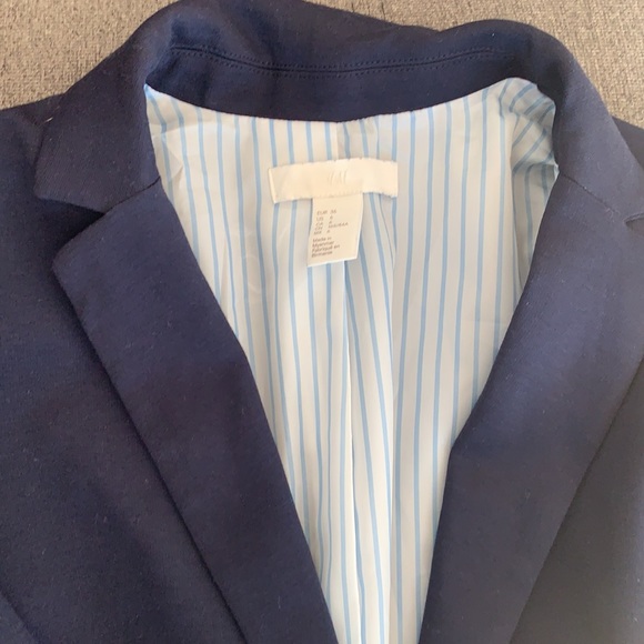 H&M blazer - Picture 2 of 3